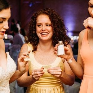 Meet your Posher, Leanna